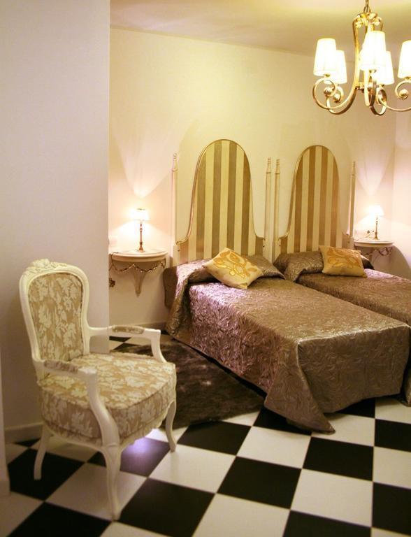 Hostal Meson Castilla Siguenza Room photo